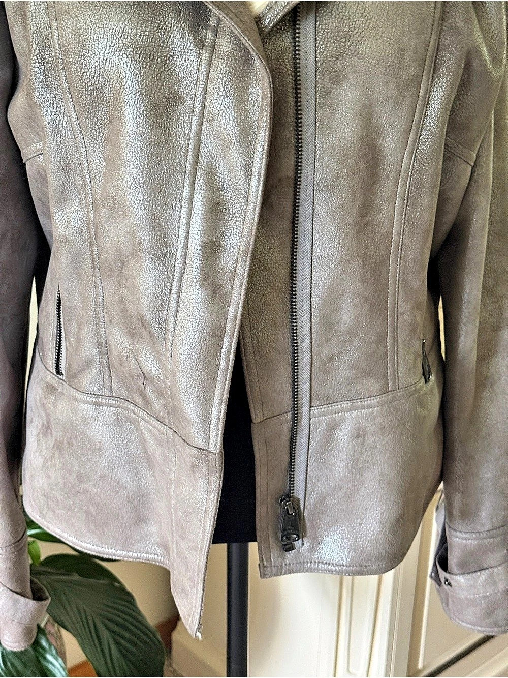 Via Spiga Faux Shearling Moto Jacket Gray XL Like New - Picture 8 of 15